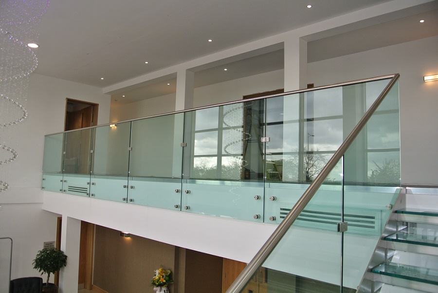 Internal Sliding and Reling Glass